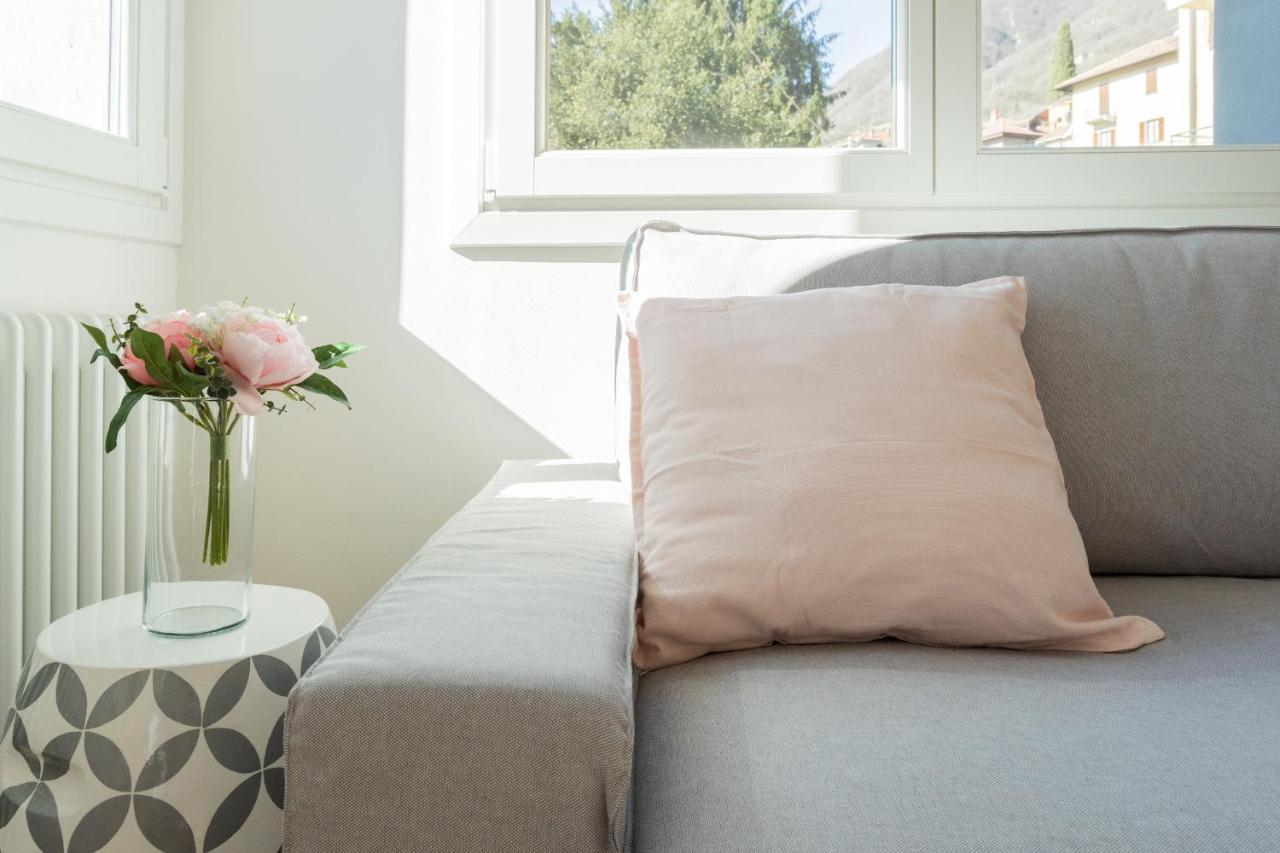 Lovely Corner In The Heart Of The Lake By Rent All Como Exterior photo