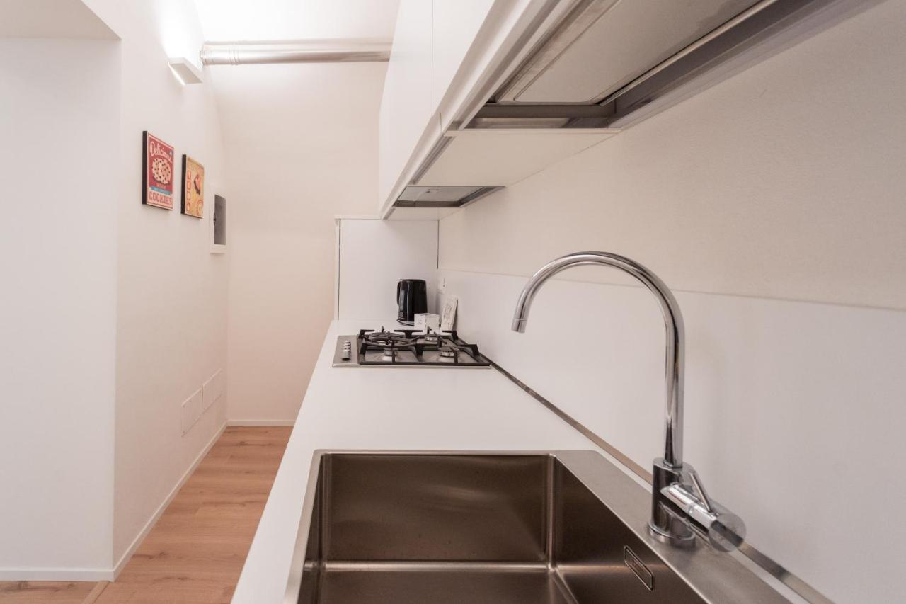 Lovely Corner In The Heart Of The Lake By Rent All Como Exterior photo